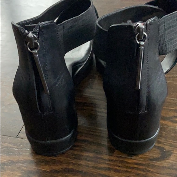 French Connection wedge sandals - Picture 3 of 5